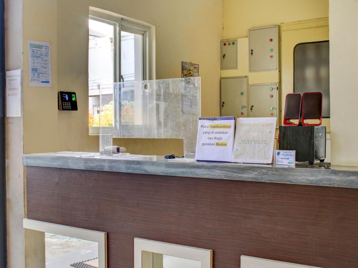 Sungai Lutus Oyo 90162 Remboelan Guest House المظهر الخارجي الصورة
